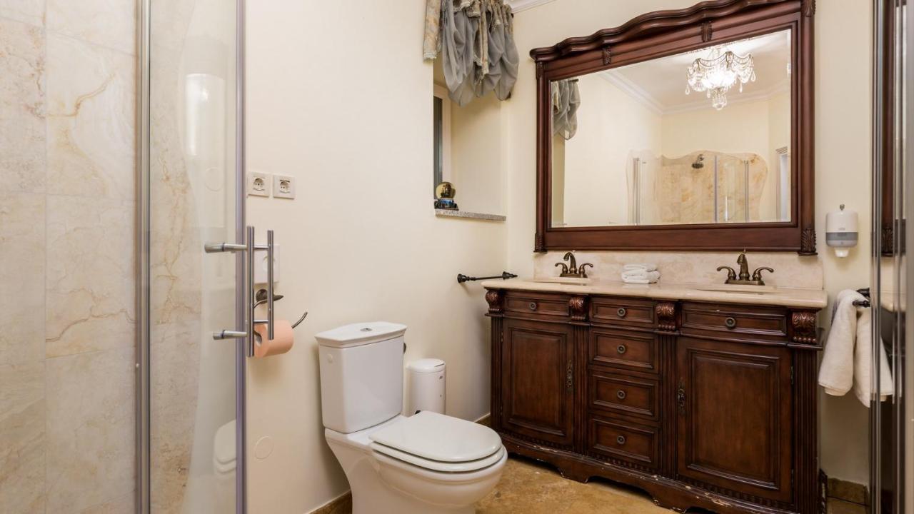 Apartments Villa Bv โอปาติยา ภายนอก รูปภาพ